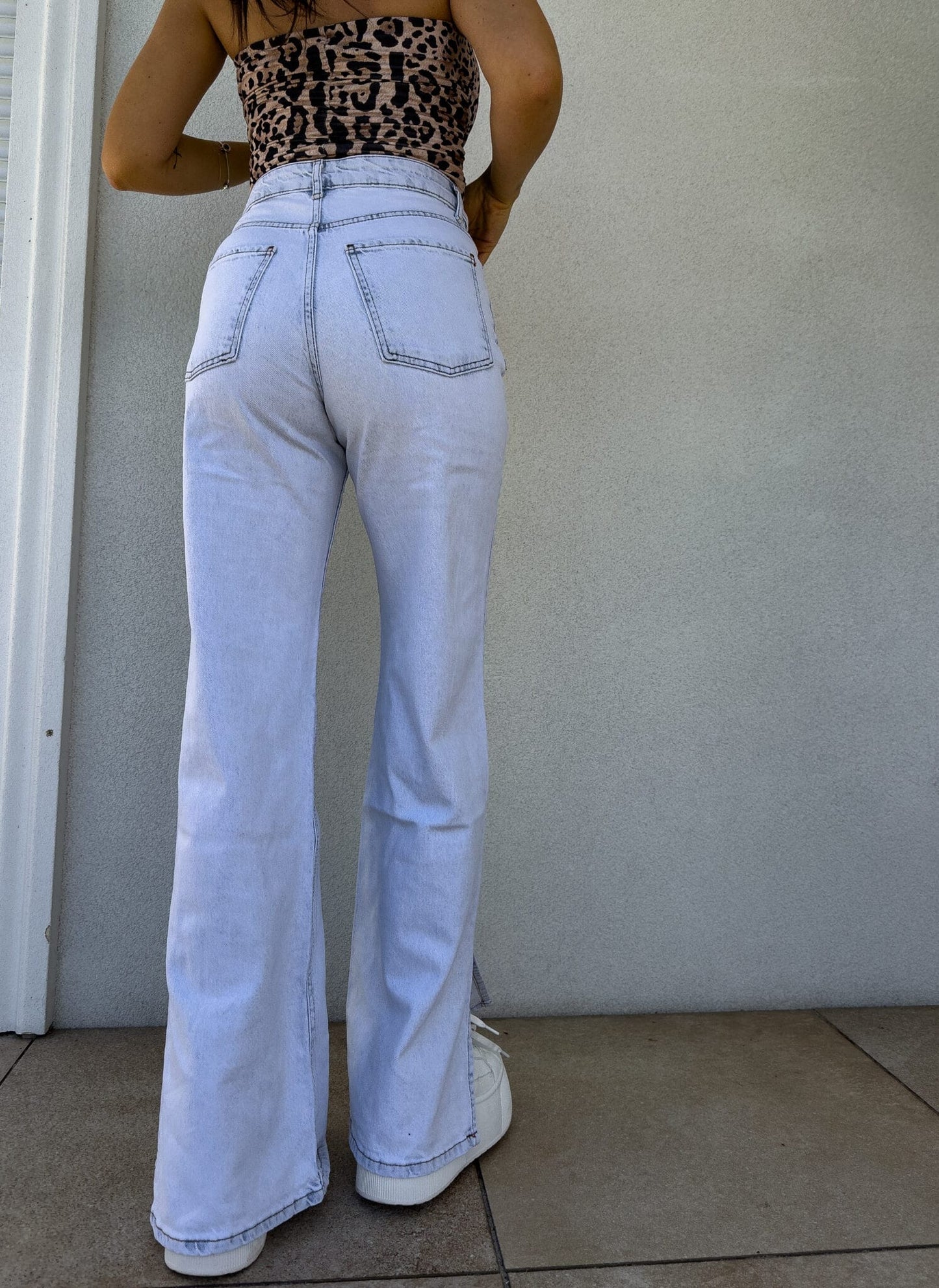 Jeansy FLARED – light jeans BY ME