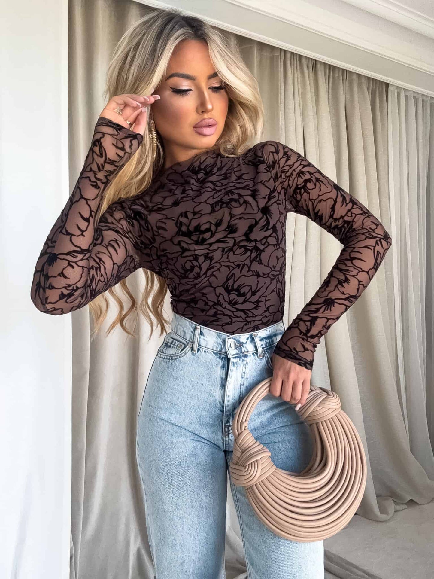 Bluzka SKIN transparent print rose – czekoladowy